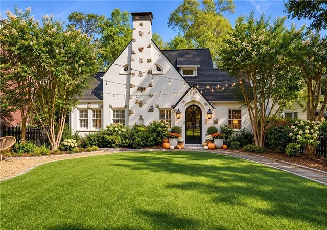 Photo 1 of Single family home for sale at 578 Montgomery Fry Rd, Atlanta, GA 30324 | MLS# 7839819 | Listing updated on 2026-10-28