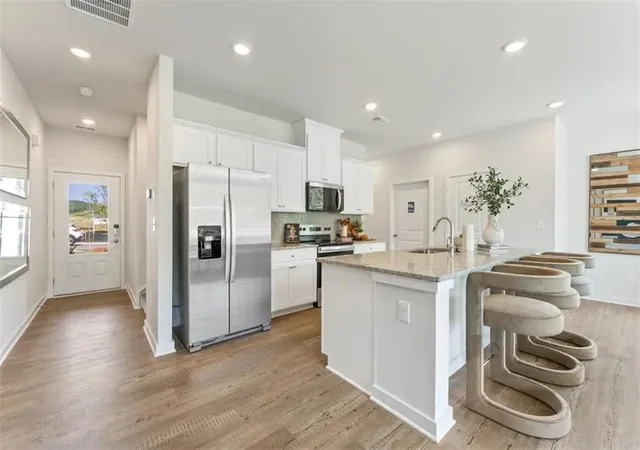 Photo 4 of Sale Pending at 2947 Crystal Springs Point #155, Gainesville, GA 30507 | MLS# 7801378 | Listing updated on 2026-09-21