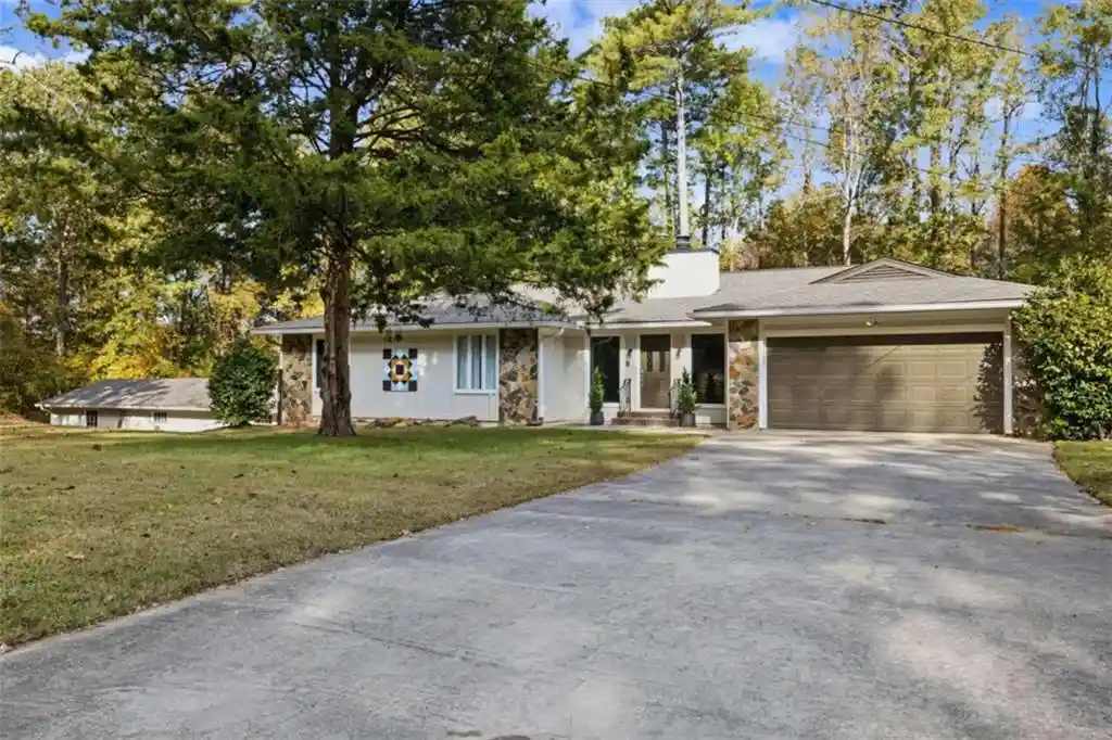 Photo 1 of Single family home for sale at 8435 Sundridge Dr, Fairburn, GA 30213 | MLS# 7861749 | Listing updated on 2026-10-30