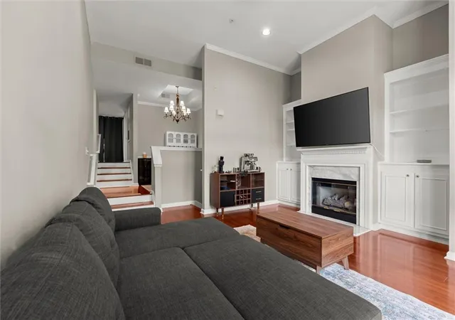 5th image of 4248 River Green Dr Nw #302, Atlanta, GA 30327 | MLS# 7784488