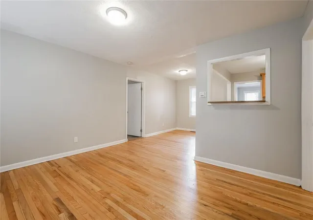 Photo 4 of Single family home for sale at 2965 Judylyn Dr, Decatur, GA 30033 | MLS# 7691831 | Listing updated on 2026-09-14