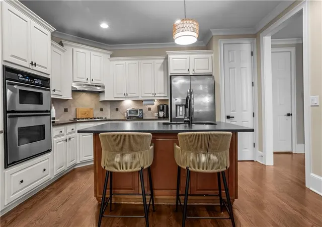 Photo 3 of Sale Pending at 2424 Loxford Ln, Alpharetta, GA 30009 | MLS# 7817059 | Listing updated on 2026-08-19