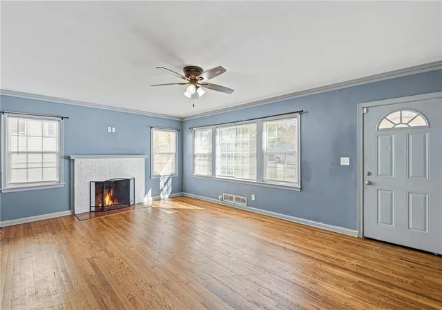 Photo 2 of Sale Pending at 280 Holly Rd NW, Atlanta, GA 30314 | MLS# 7805211 | Listing updated on 2026-10-29