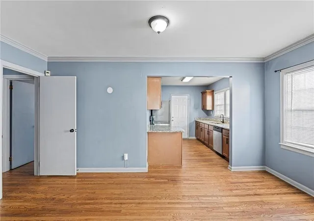 Photo 3 of Sale Pending at 280 Holly Rd NW, Atlanta, GA 30314 | MLS# 7805211 | Listing updated on 2026-10-29
