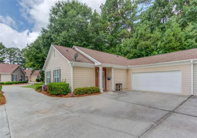 3rd image of 184 Camry Lane, Grayson, GA 30017 | MLS# 7807056
