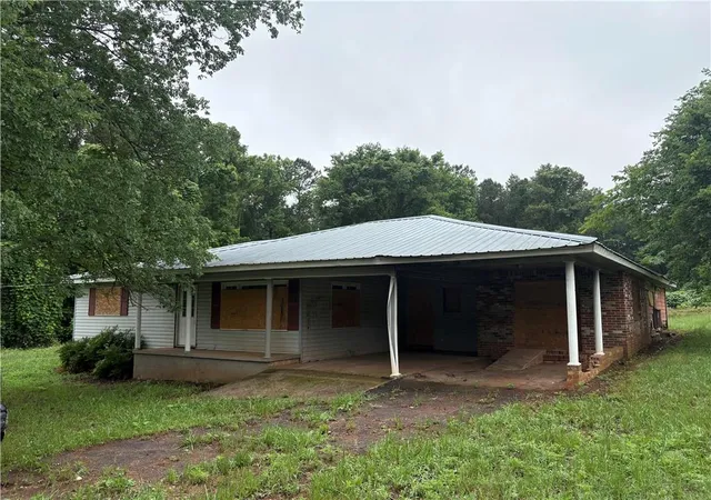 Photo 1 of Single family home for sale at 3144 Rockmart Rd, Villa Rica, GA 30180 | MLS# 7781089 | Listing updated on 2026-08-06