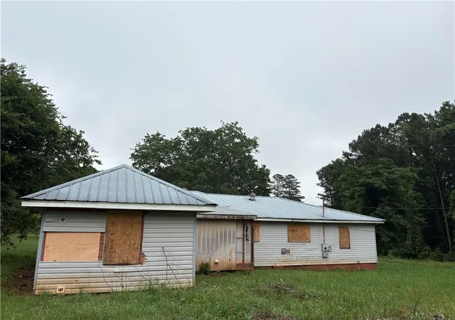 Photo 2 of Single family home for sale at 3144 Rockmart Rd, Villa Rica, GA 30180 | MLS# 7781089 | Listing updated on 2026-08-06