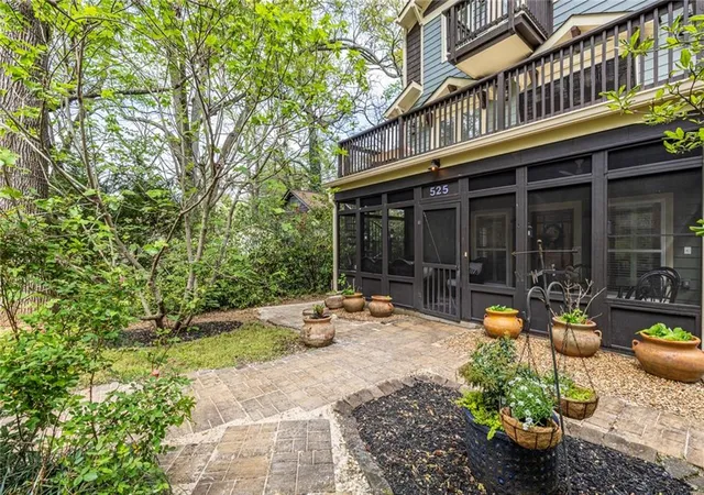 3rd image of 525 Magnolia Dr, Pine Lake, GA 30072 | MLS# 7745449