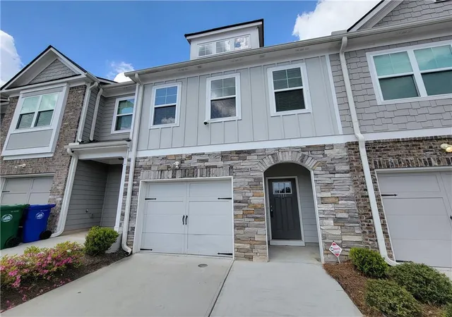 1st image of 6334 Scudders Dr, Lithonia, GA 30058 | MLS# 7798336