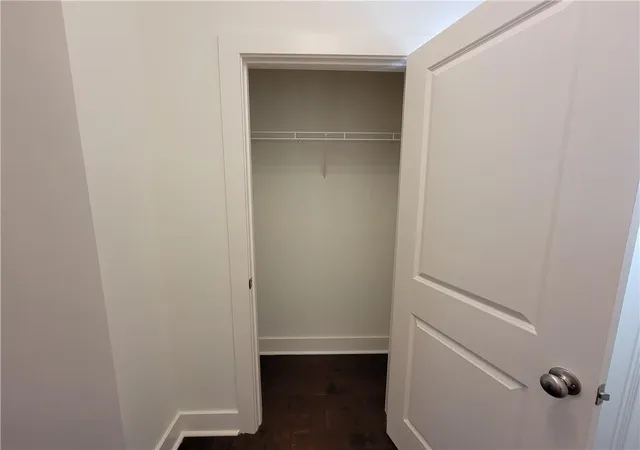 3rd image of 6334 Scudders Dr, Lithonia, GA 30058 | MLS# 7798336