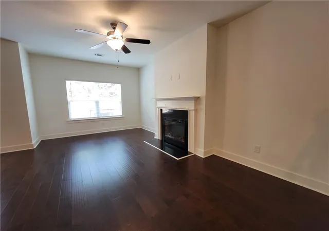 5th image of 6334 Scudders Dr, Lithonia, GA 30058 | MLS# 7798336