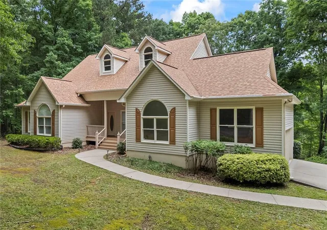 2nd image of 2256 Shadow Wood Dr, Monroe, GA 30656 | MLS# 7782488