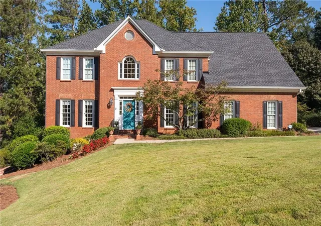 Single family home for sale at 862 Chestnut Lake Dr NE, Marietta, GA 30068 | MLS# 7852413