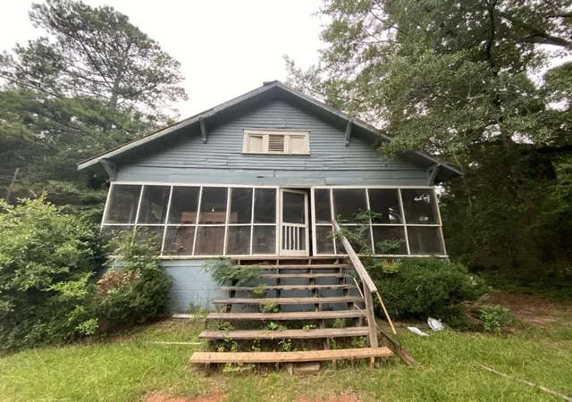 Photo 1 of Single family home for sale at 1944 Mountain Crk Church Rd, Monroe, GA 30656 | MLS# 7821561 | Listing updated on 2026-08-15