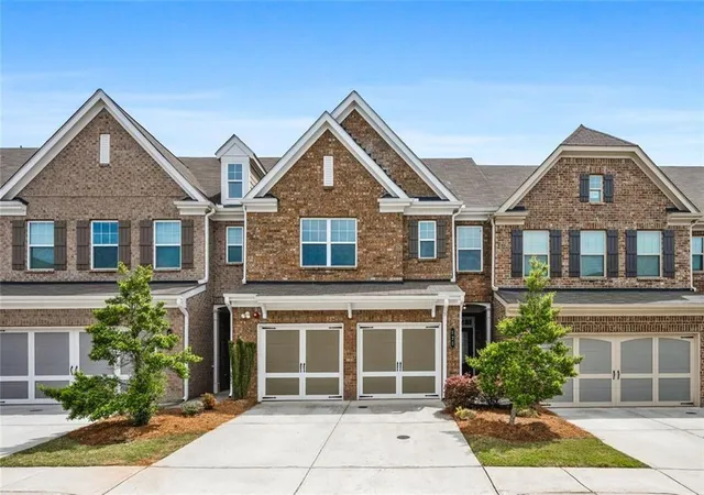 Photo 1 of Sale Pending at 525 Coral, Marietta, GA 30064 | MLS# 7814420 | Listing updated on 2026-08-17