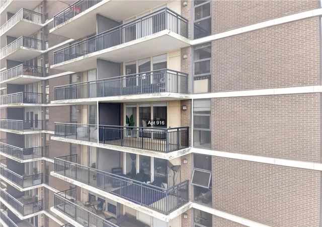2nd image of 620 Peachtree St Ne #916, Atlanta, GA 30308 | MLS# 7756542