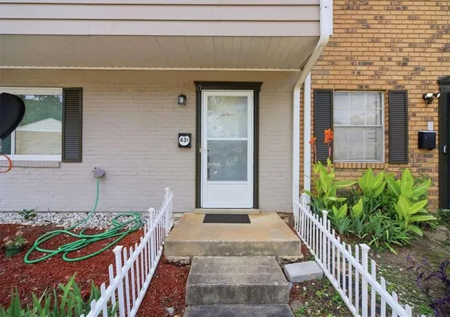4th image of 4701 Flat Shols Rd, Union City, GA 30291 | MLS# 7798923