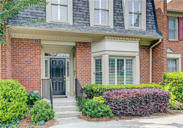 Photo 1 of Sale Pending at 10 Plantation Dr Ne, Atlanta, GA 30324 | MLS# 7797577 | Listing updated on 2026-08-28