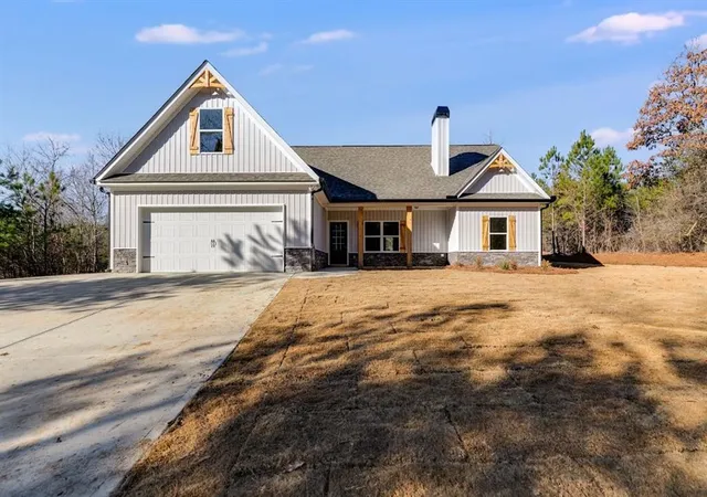 2nd image of 1201 Drummond Rd, Lindale, GA 30147 | MLS# 7813041