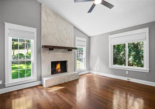 Photo 3 of Sale Pending at 3519 Cedar Valley Dr Se, Smyrna, GA 30080 | MLS# 7824074 | Listing updated on 2026-09-02