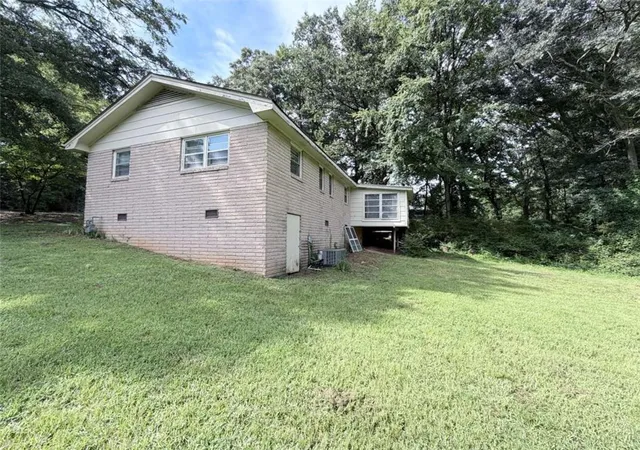 5th image of 2195 Rockdale Dr, Conyers, GA 30012 | MLS# 7816715