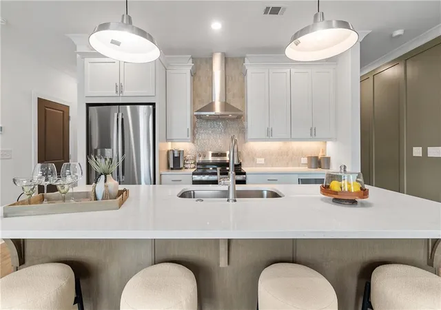 Photo 2 of Sale Pending at 553 Belvedere Dr #16, Alpharetta, GA 30022 | MLS# 7777353 | Listing updated on 2026-09-16
