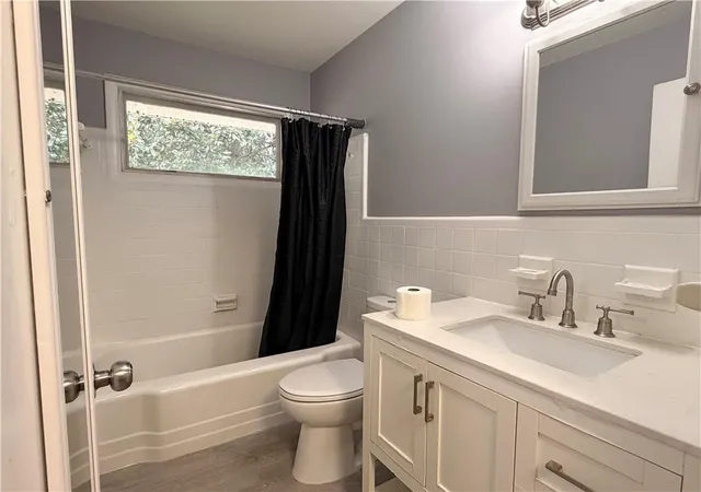 Photo 4 of Single family home for sale at 3284 Embry Cir, Atlanta, GA 30341 | MLS# 7764542 | Listing updated on 2026-08-13