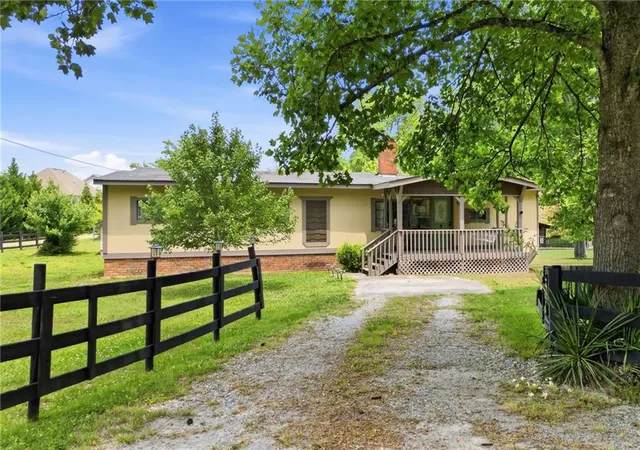 2nd image of 7470 Hightower Cir, Cumming, GA 30028 | MLS# 7772491