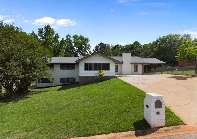 Homes for sale in Winston, GA | 6684 Birch Rd, Winston, GA 30187 | MLS# 7774365
