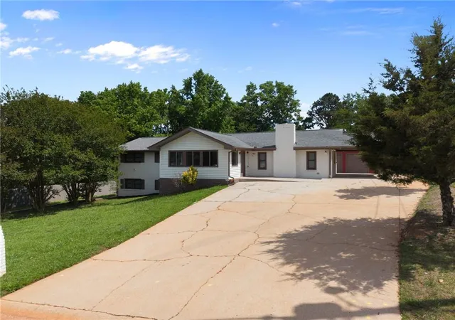 Homes for sale in Winston, GA | 6684 Birch Rd, Winston, GA 30187 | MLS# 7774365