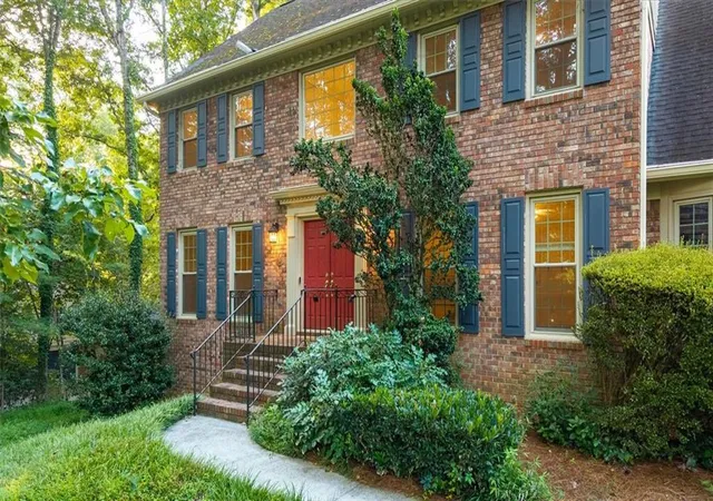 Photo 3 of Single family home for sale at 6088 Ml Stone Run, Stone Mountain, GA 30087 | MLS# 7824922 | Listing updated on 2026-09-06