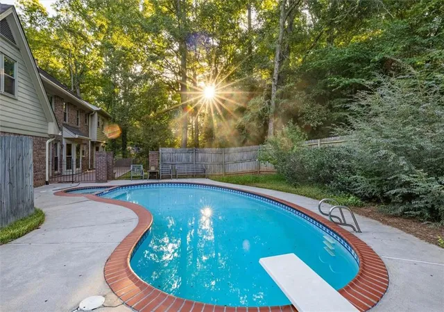 Photo 4 of Single family home for sale at 6088 Ml Stone Run, Stone Mountain, GA 30087 | MLS# 7824922 | Listing updated on 2026-09-06