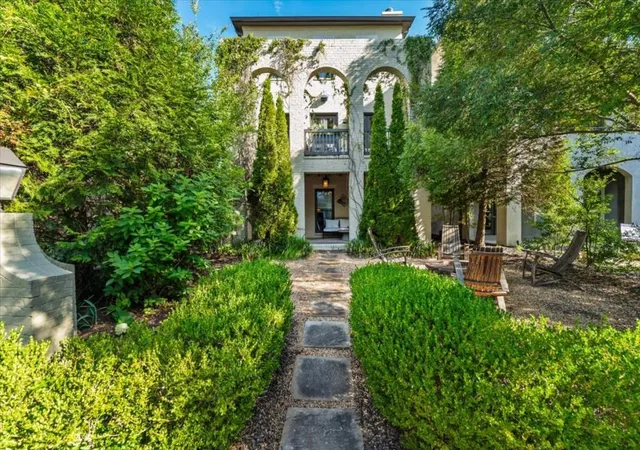 1st image of 930 Ives Ln Se, Atlanta, GA 30316 | MLS# 7824629