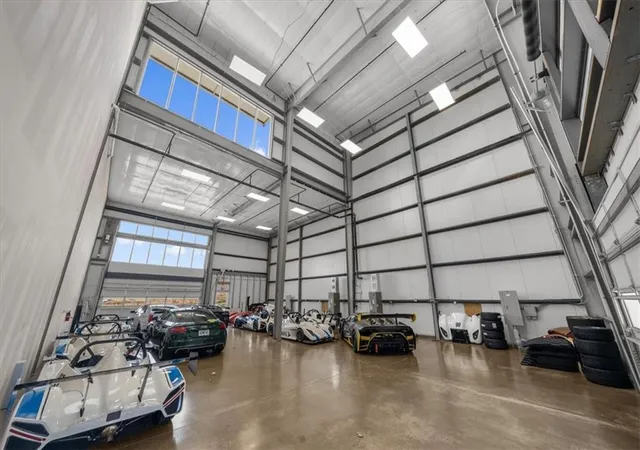 3rd image of 702 Joe Ln Cox Rd, Dawsonville, GA 30534