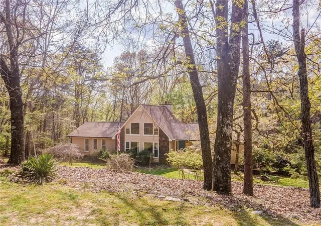 2nd image of 35 The Trl, Lindale, GA 30147 | MLS# 7763455