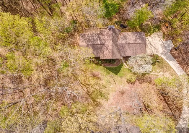 9th image of 35 The Trl, Lindale, GA 30147 | MLS# 7763455