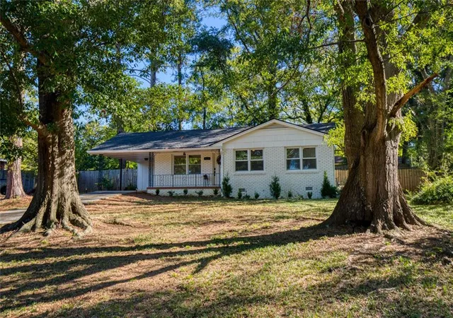 Photo 1 of Sale Pending at 434 Afton Dr, Roswell, GA 30075 | MLS# 7857986 | Listing updated on 2026-10-31