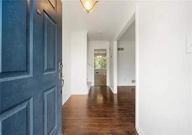 Photo 3 of Single family home for sale at 4576 Cedar Knoll Dr NE, Marietta, GA 30066 | MLS# 7802636 | Listing updated on 2026-07-17