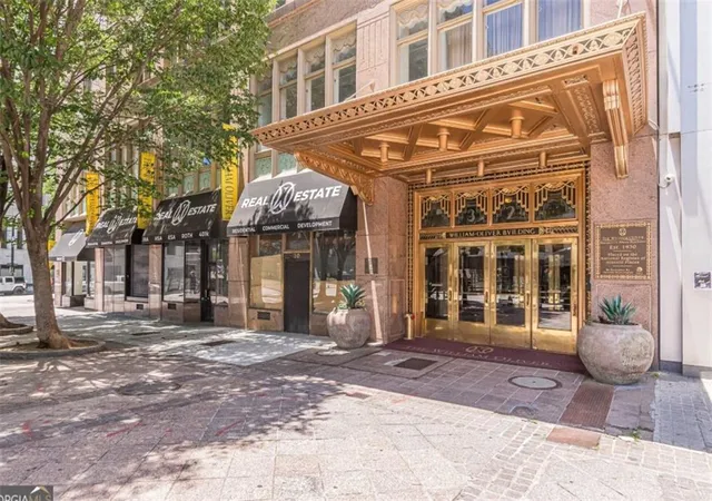 1st image of 32 Peachtree St #1705, Atlanta, GA 30303 | MLS# 7729320