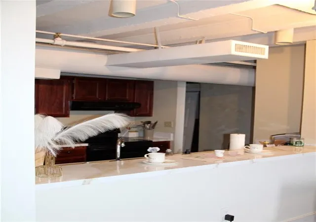 3rd image of 32 Peachtree St #1705, Atlanta, GA 30303 | MLS# 7729320