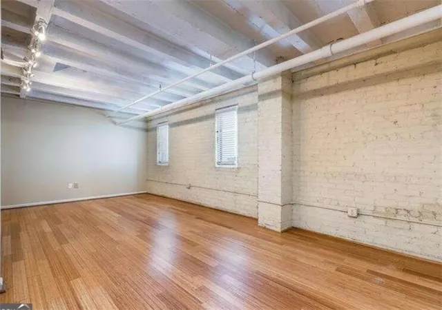 2nd image of 32 Peachtree St, Atlanta, GA 30303