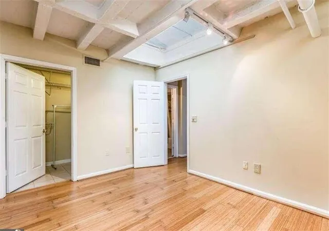 8th image of 32 Peachtree St #1705, Atlanta, GA 30303 | MLS# 7729320