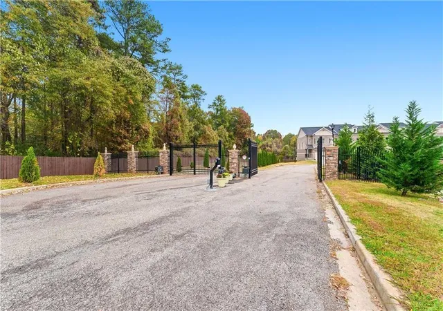 46th image of 3364 Sarah Trl #3, Decatur, GA 30032 | MLS# 7689126