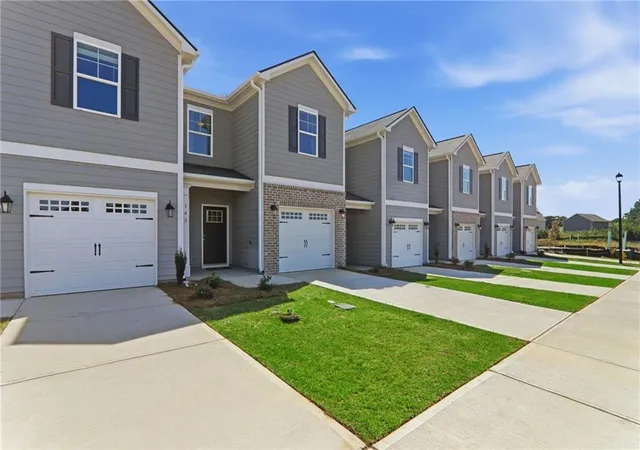 Homes for sale in Cartersville, GA | 147 Chastain Dr, Cartersville, GA 30120 | MLS# 7693634