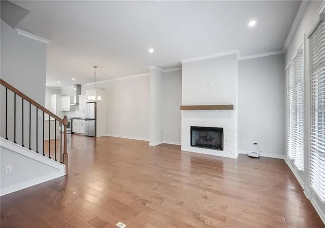 Photo 3 of Townhouse for sale at 812 Snider Walk NE, Marietta, GA 30068 | MLS# 7822085 | Listing updated on 2026-08-19