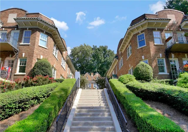 Condominium at 907 Piedmont Ave Ne #15, Atlanta, GA 30309 | MLS# 6781251 | | Sold on 2021-04-01
