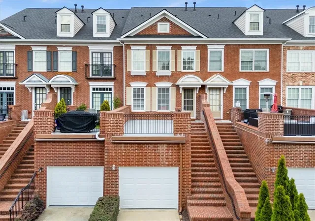 Homes for sale in Roswell, GA | 5905 Waters Edge Trl, Roswell, GA 30075 | MLS# 7797058