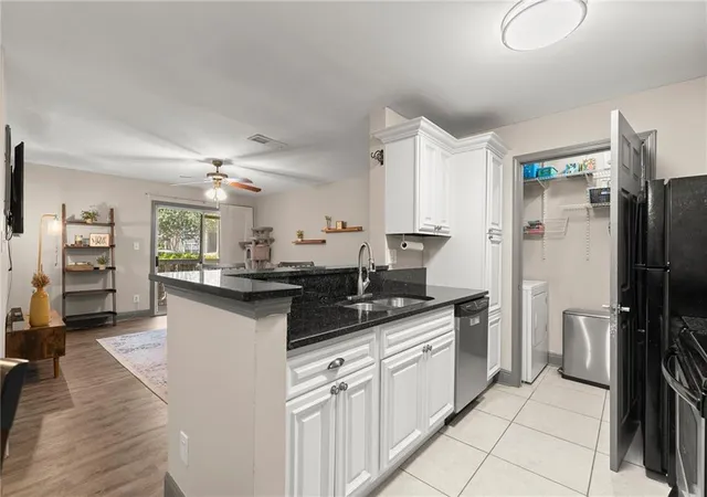 4th image of 8105 Santa Fe Pkwy, Sandy Springs, GA 30350