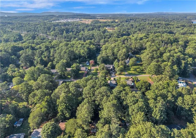 Homes for sale in Cumming, GA | 945 Buford Dam Rd, Cumming, GA 30041 | MLS# 7801613