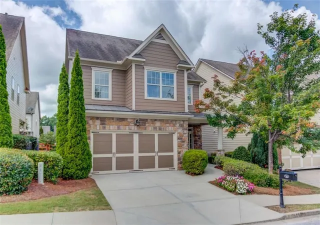 Homes for sale in Flowery Branch, GA | 6907 Trailing Ivy Wy, Flowery Branch, GA 30542 | MLS# 7802733